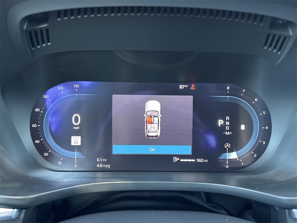 2023 Volvo XC60 B5 Plus photo 36