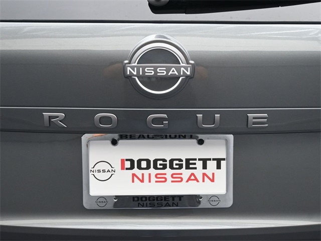 2026 Nissan Rogue S photo 8