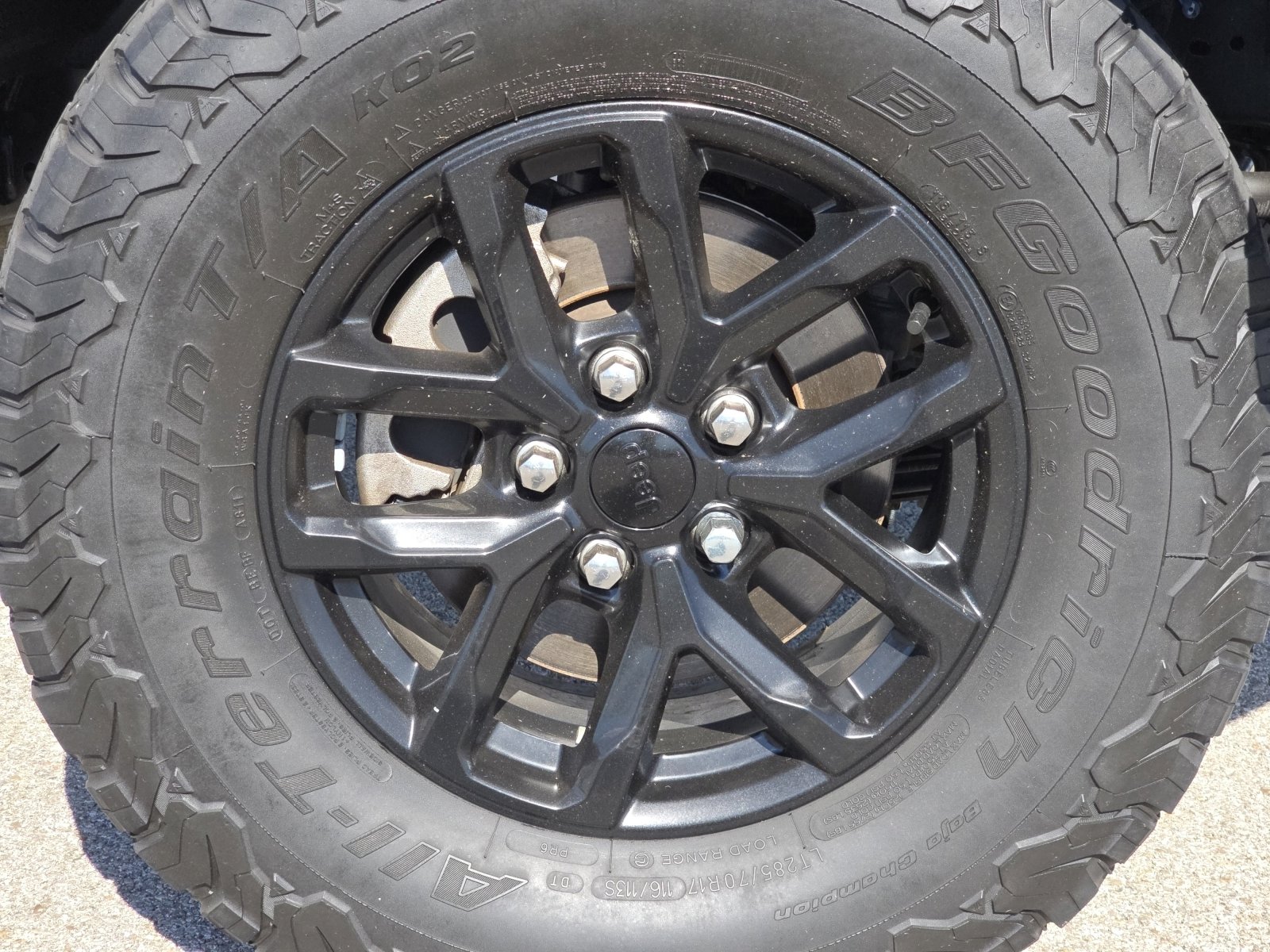2022 Jeep Gladiator Altitude photo 13