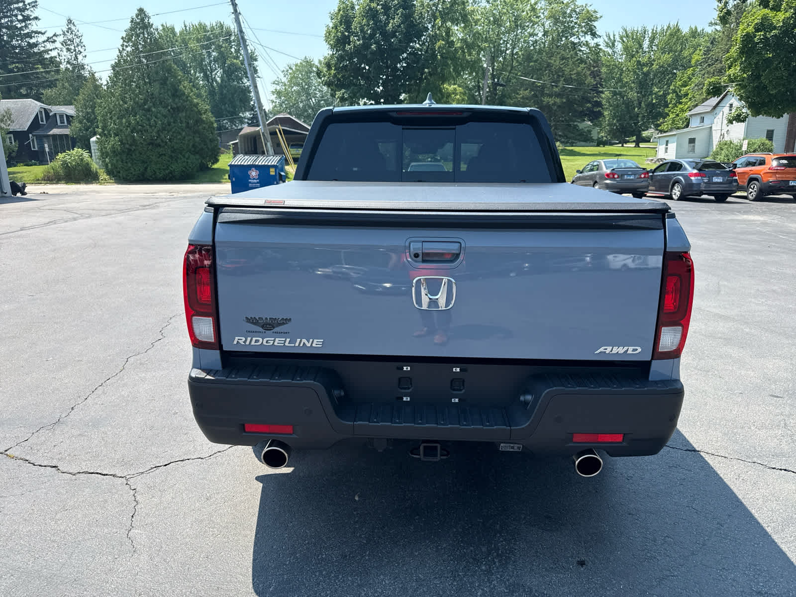 2023 Honda Ridgeline Black Edition photo 4