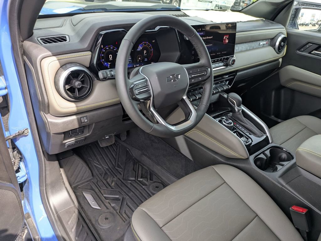 2025 Chevrolet Colorado ZR2 photo 11