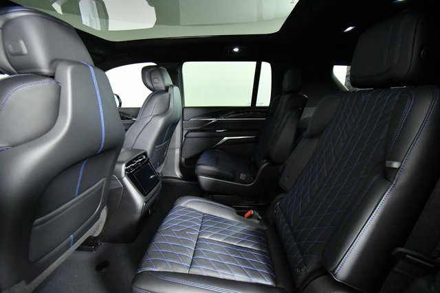 2026 Cadillac Escalade Sport photo 24