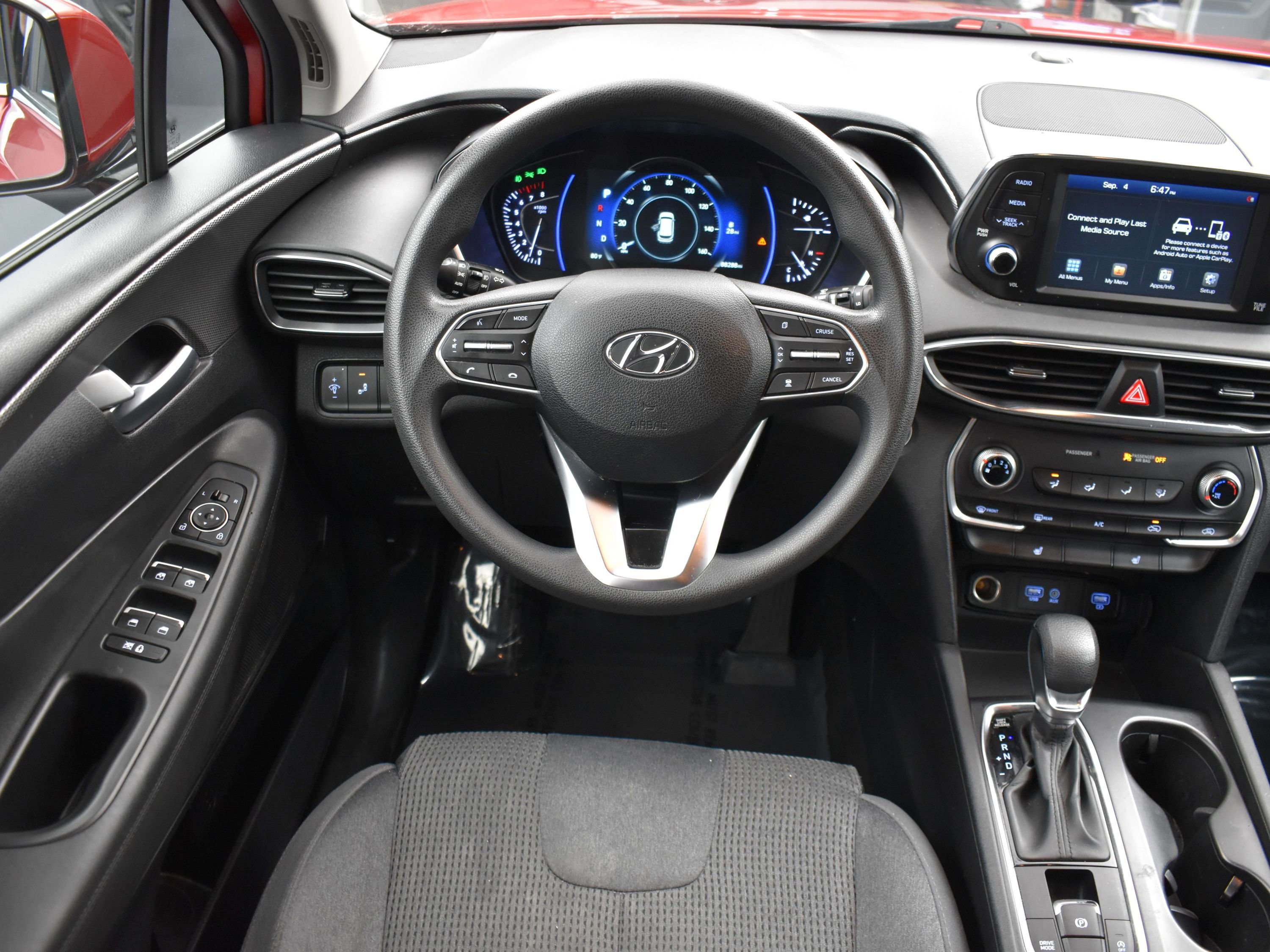 2020 Hyundai Santa Fe SEL photo 15