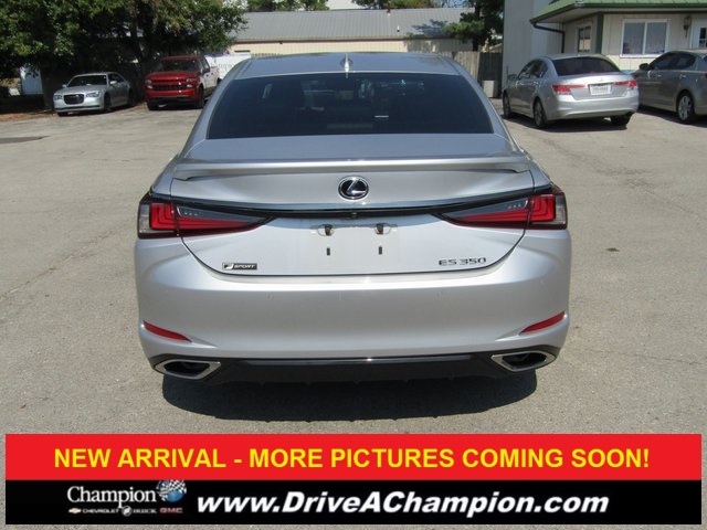 2019 Lexus ES 350 photo 3
