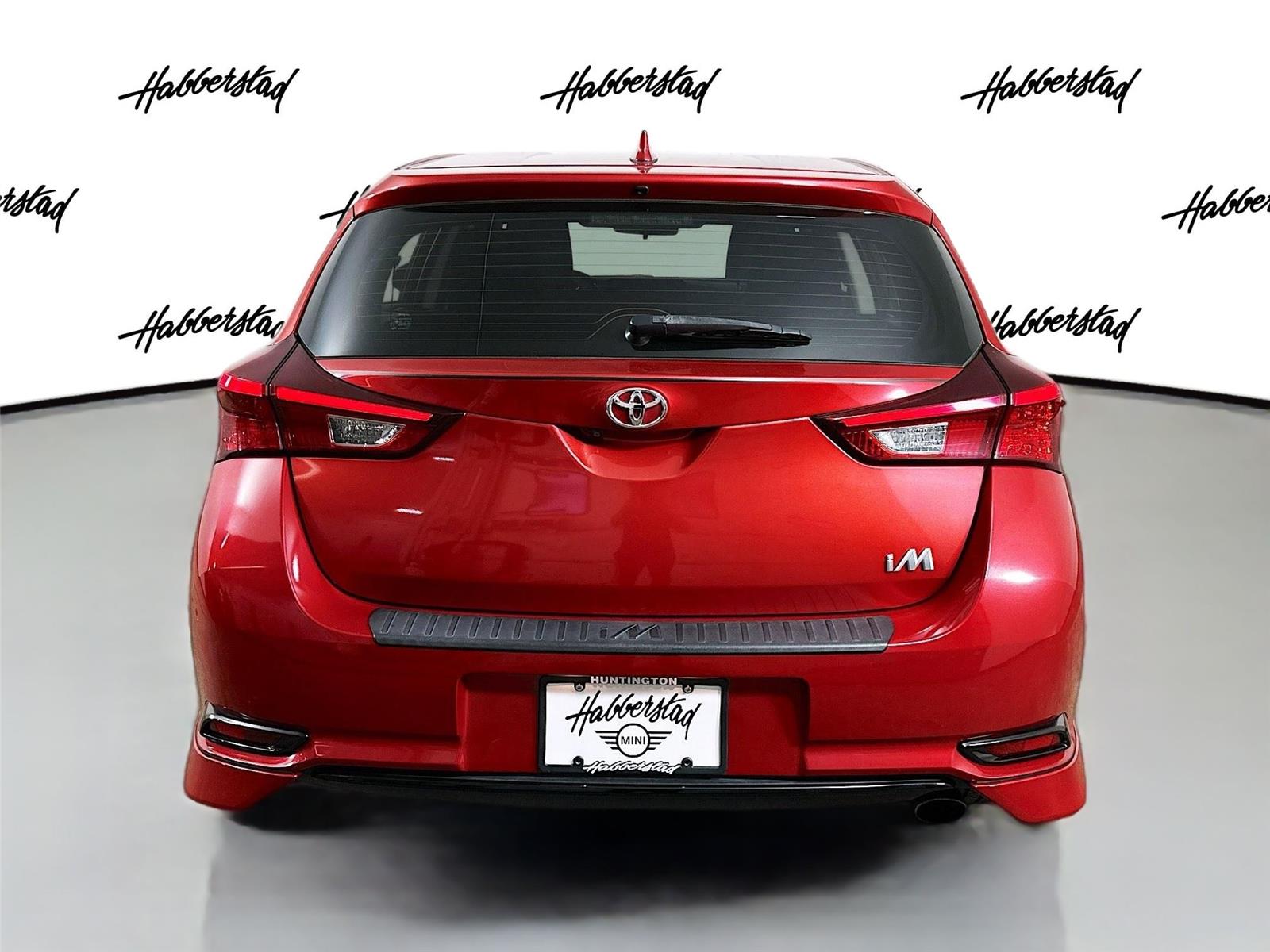 2017 Toyota Corolla iM Base photo 6