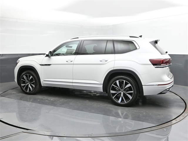 2025 Volkswagen Atlas SEL Premium R-Line photo 5