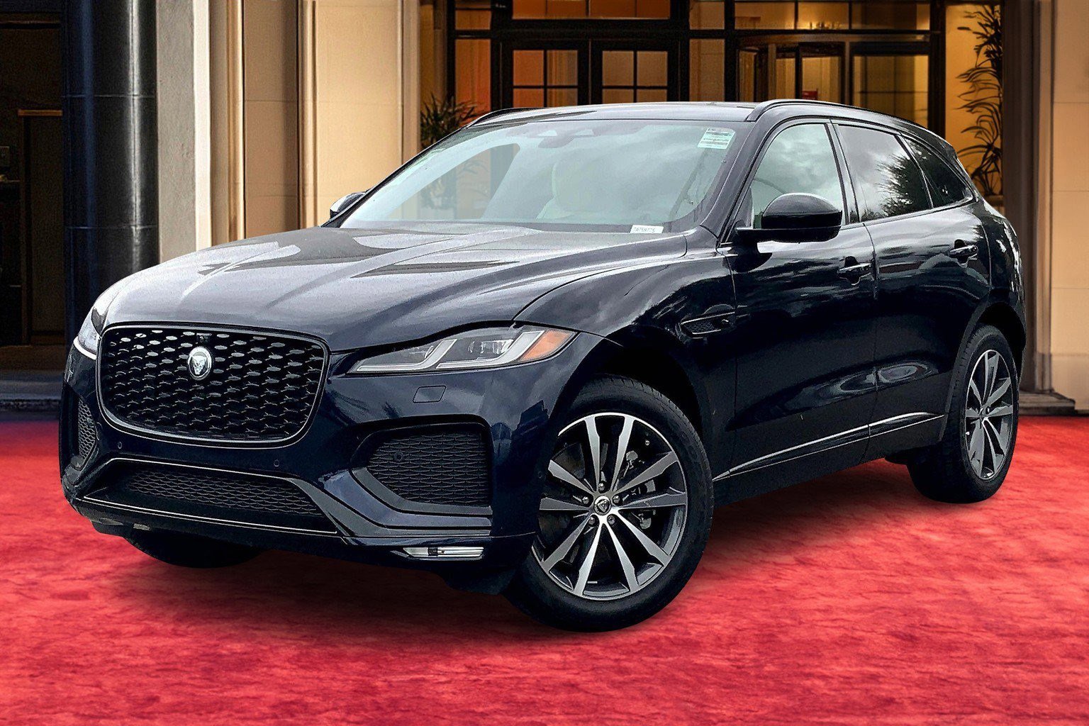 2026 Jaguar F-Pace R-Dynamic S's photo