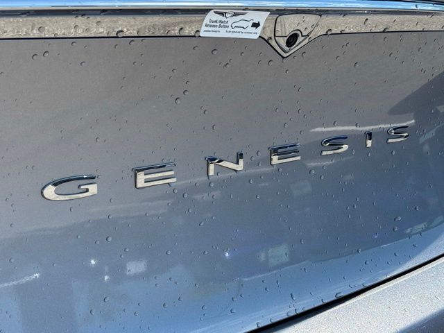 2024 Genesis Electrified G80 photo 12