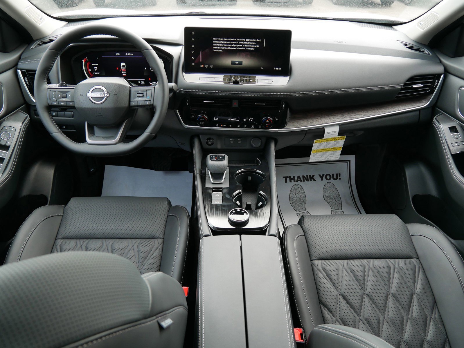 2025 Nissan Rogue Platinum photo 8