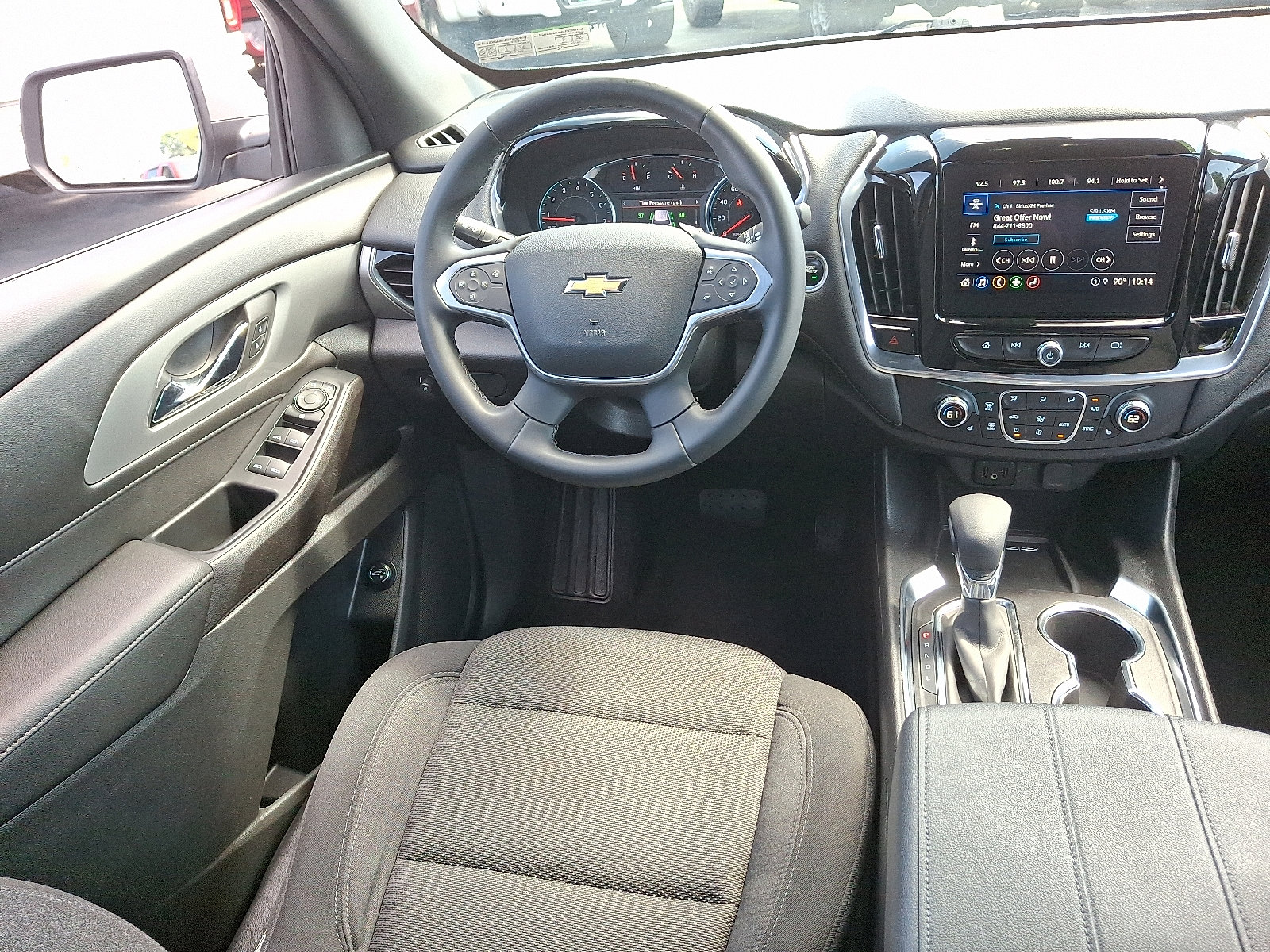 2023 Chevrolet Traverse Cloth photo 14