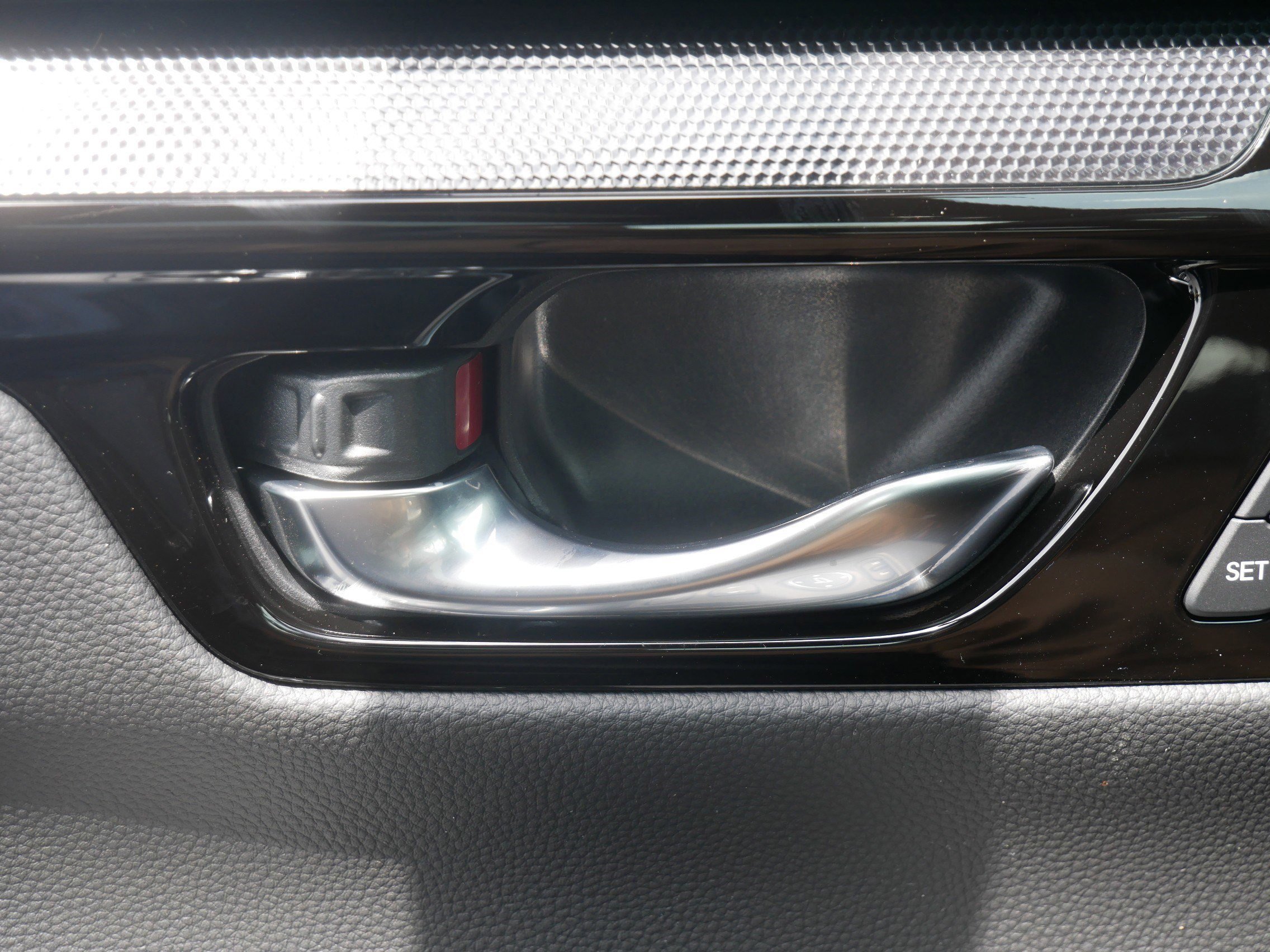 2026 Honda CR-V Hybrid Sport Touring photo 16