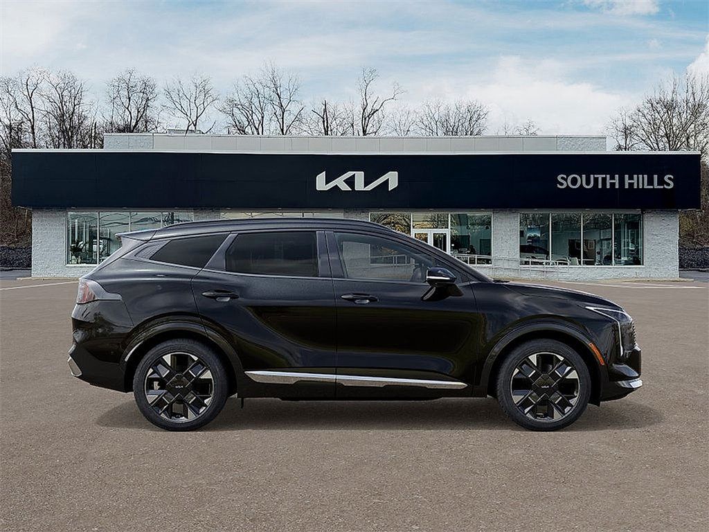 2026 Kia Sportage Hybrid photo 2