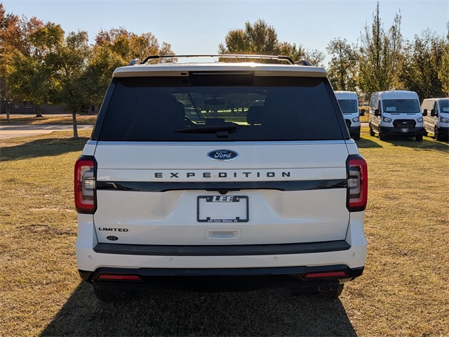 2024 Ford Expedition Limited photo 4