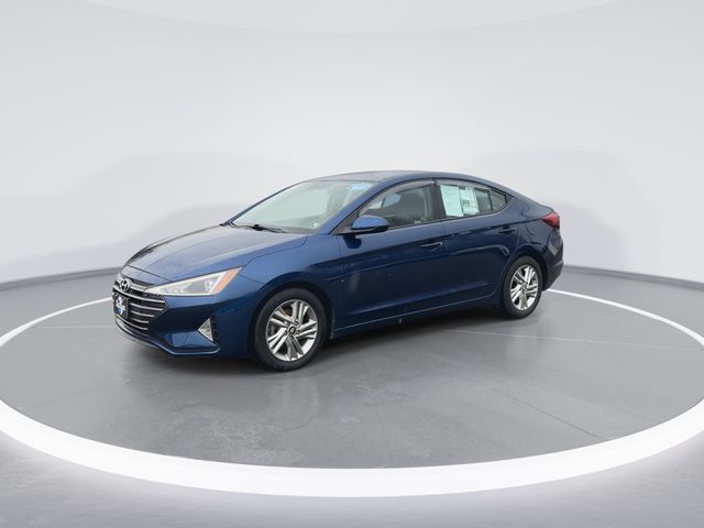 2020 Hyundai Elantra SEL photo 4