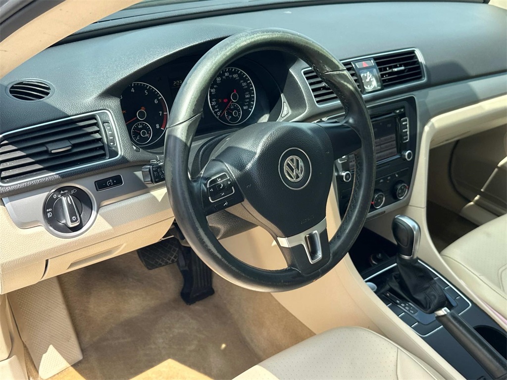 Used 2015 Volkswagen Passat Limited Edition with VIN 1VWAT7A37FC115504 for sale in Fredericksburg, VA