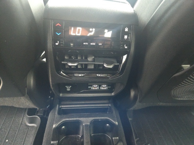 2022 Jeep Grand Cherokee Limited photo 30