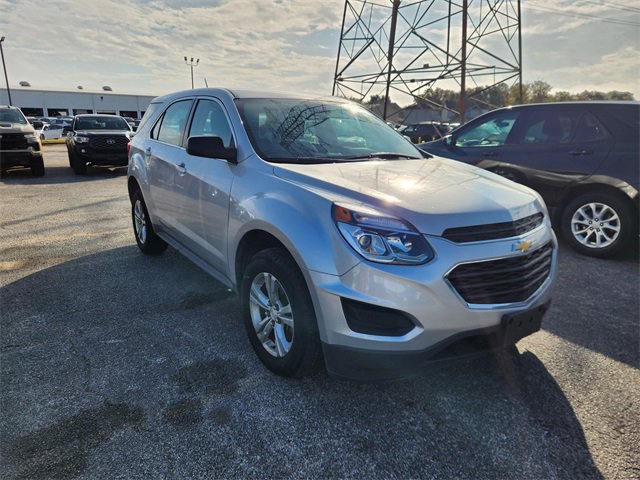 2016 Chevrolet Equinox LS's photo