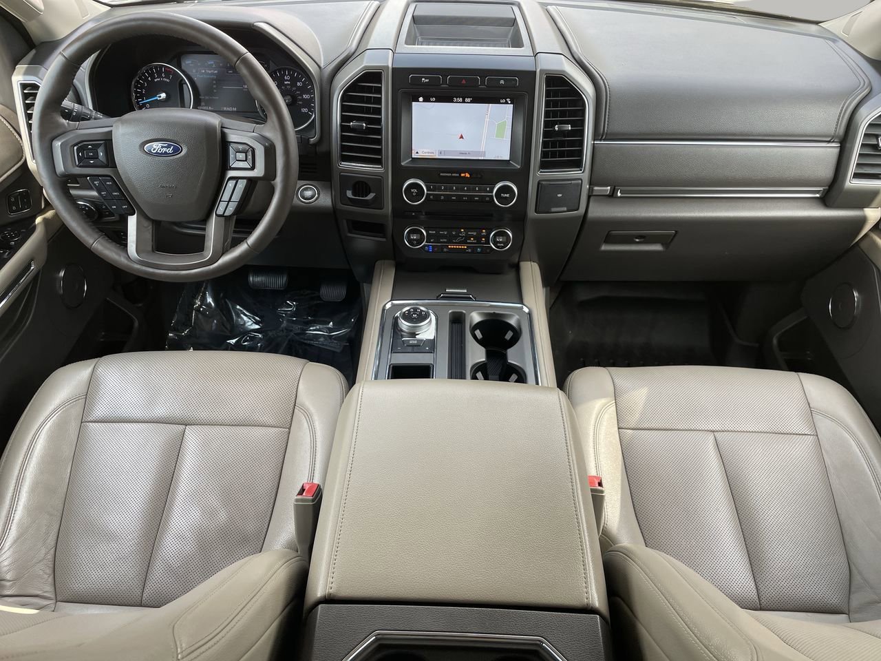 2018 Ford Expedition MAX XLT photo 13