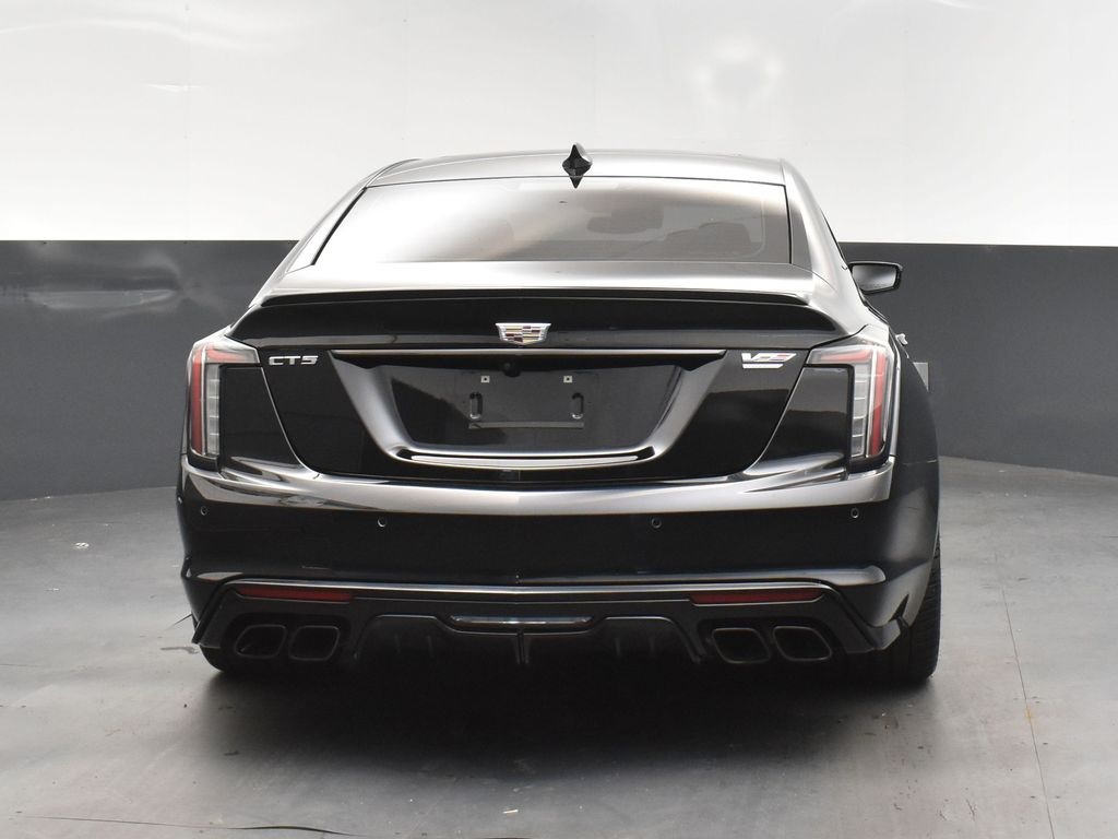 2024 Cadillac CT5 V photo 6