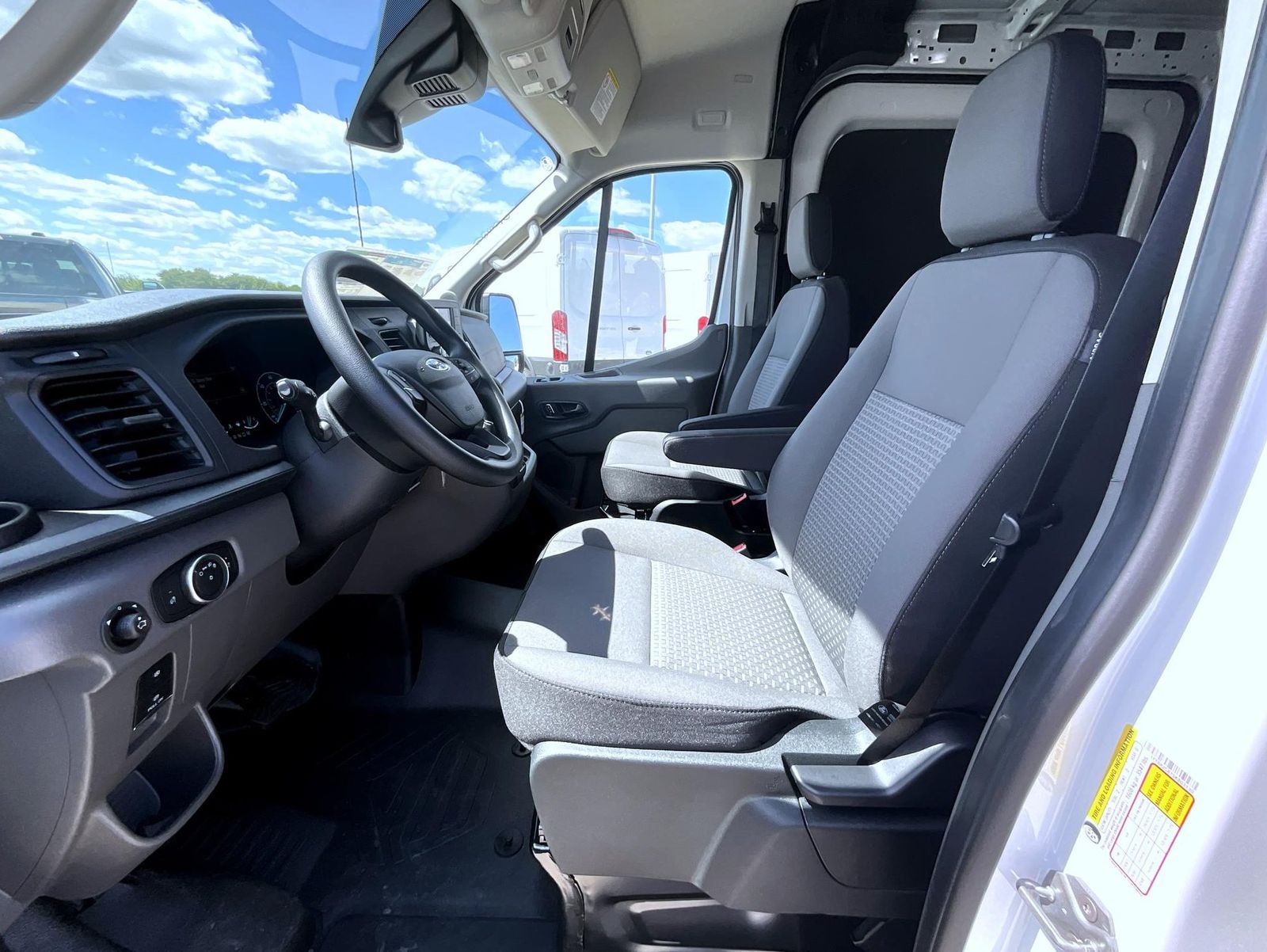 2025 Ford Transit photo 11