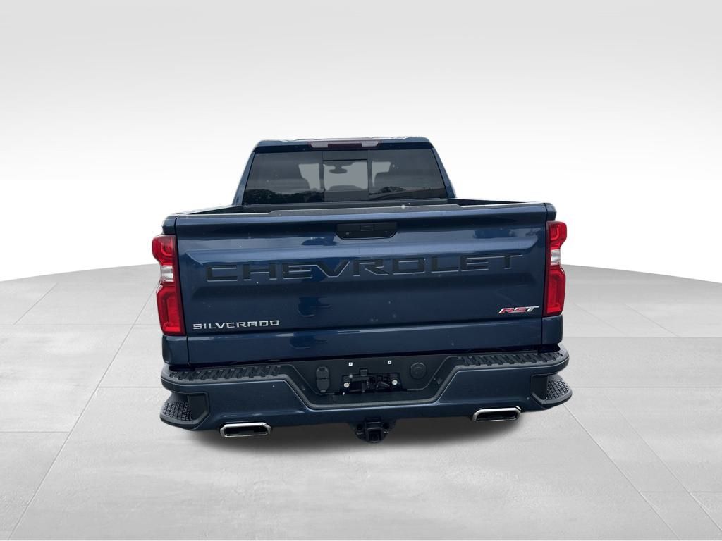2019 Chevrolet Silverado 1500 RST photo 2