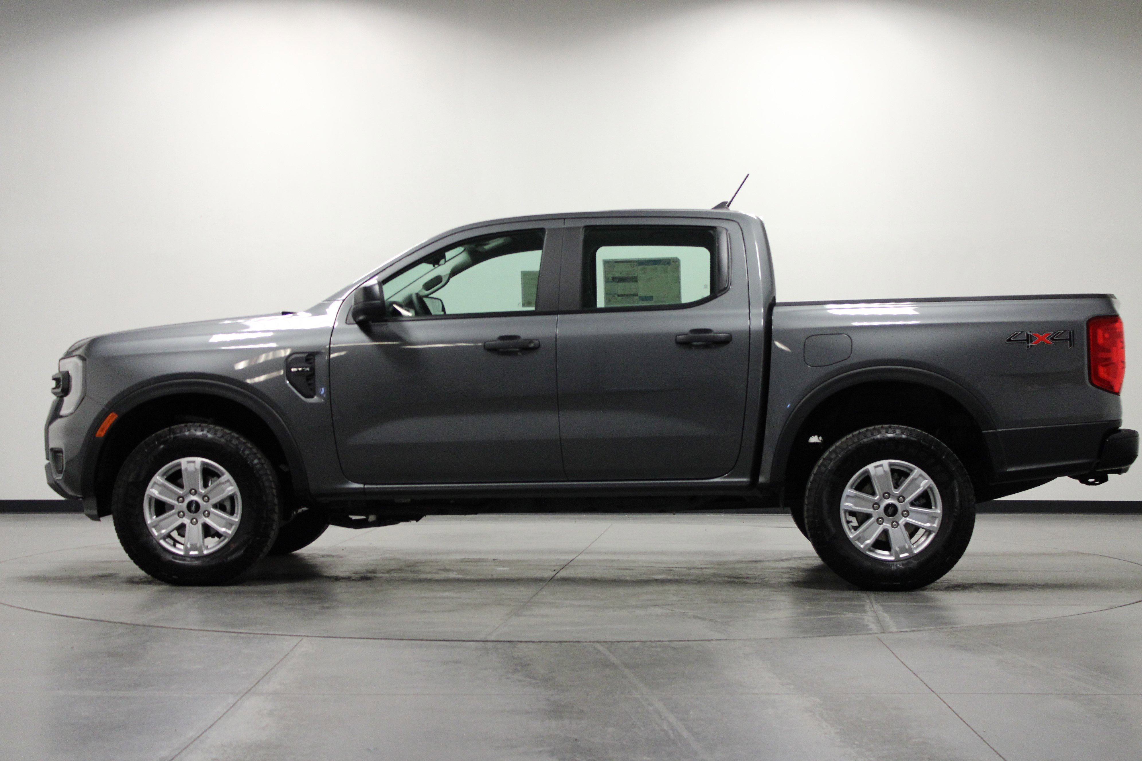 2025 Ford Ranger XL photo 6