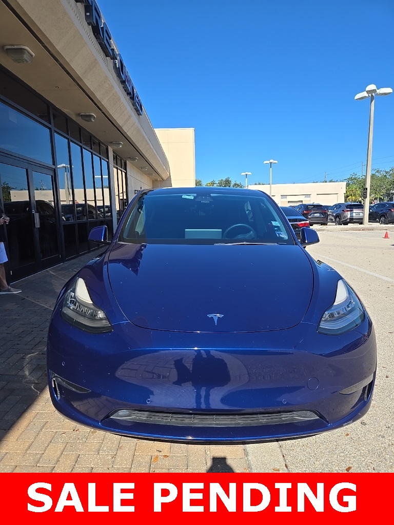 Used 2022 Tesla Model Y Long Range with VIN 7SAYGDEE9NF384060 for sale in Kansas City