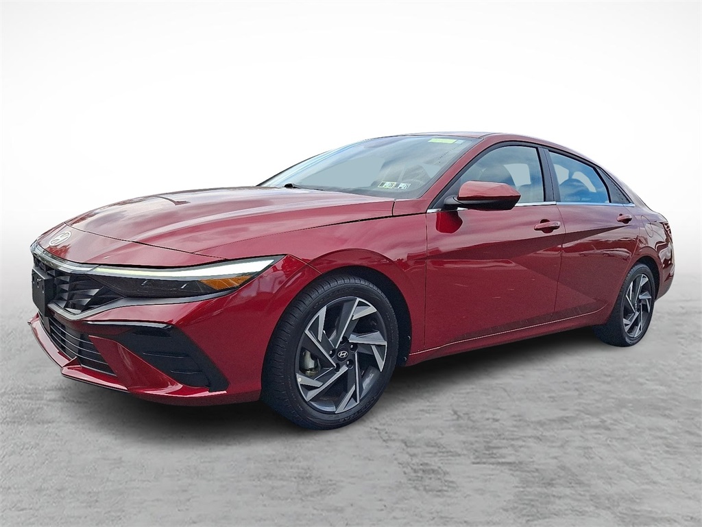 2025 Hyundai Elantra SEL Convenience photo 3