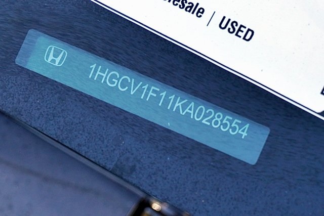 Used 2019 Gray Honda LX image 32
