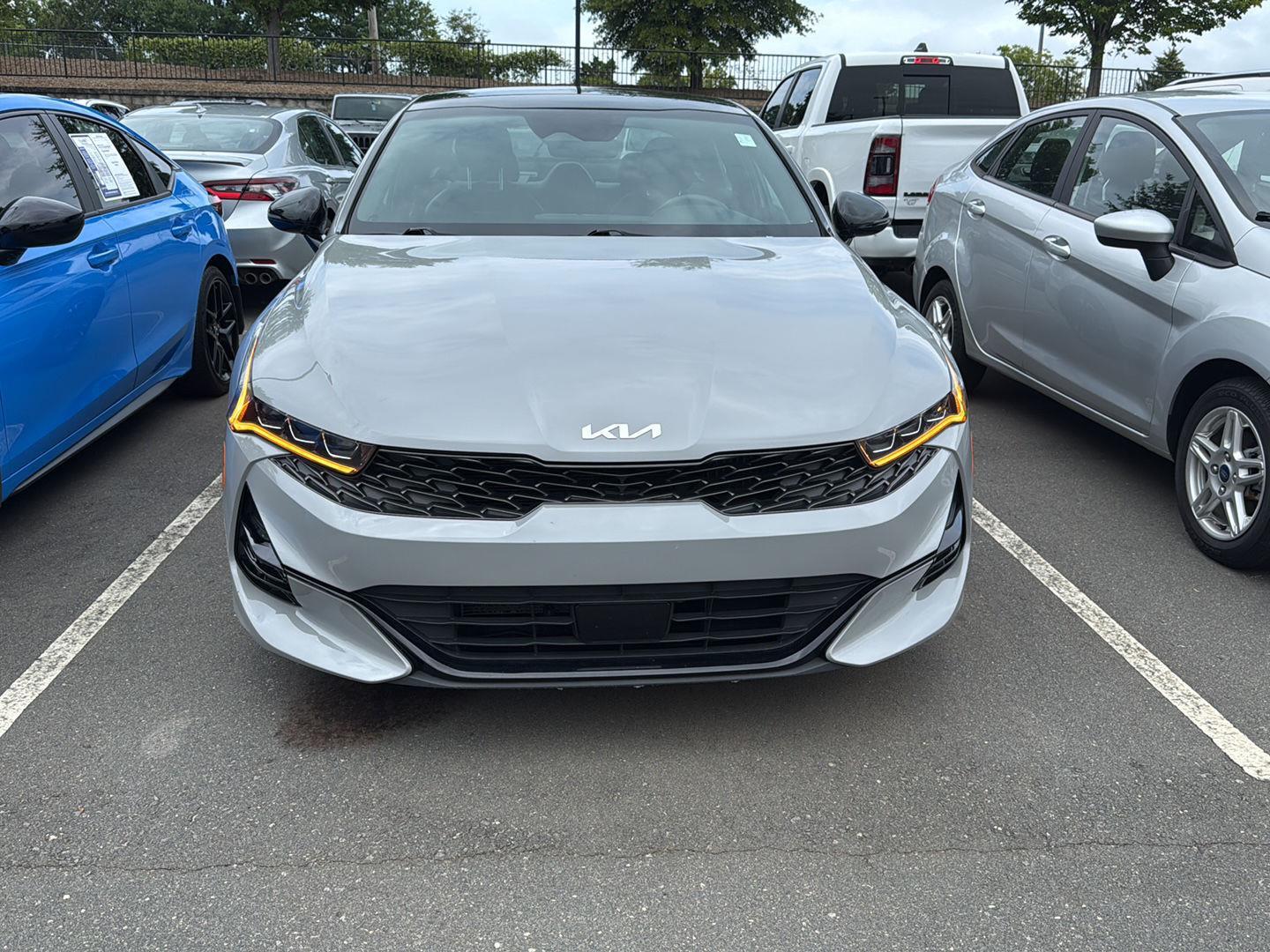 2022 Kia K5 GT-Line photo 2