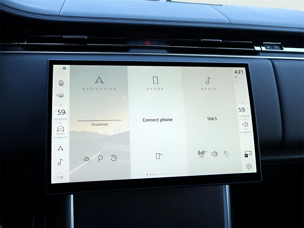 2025 Land Rover Range Rover SE photo 21