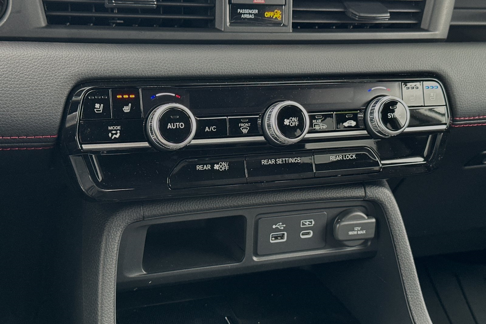 2025 Honda Pilot Black Edition photo 24