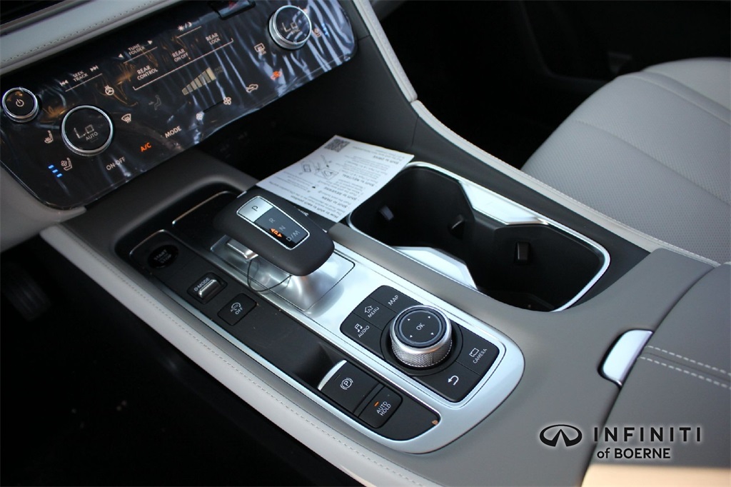 2026 Infiniti QX60 Luxe AWD photo 10
