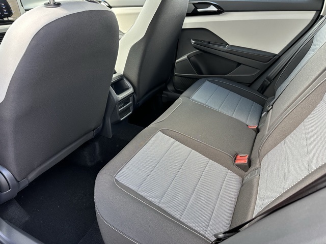 2025 Volkswagen Taos S photo 22