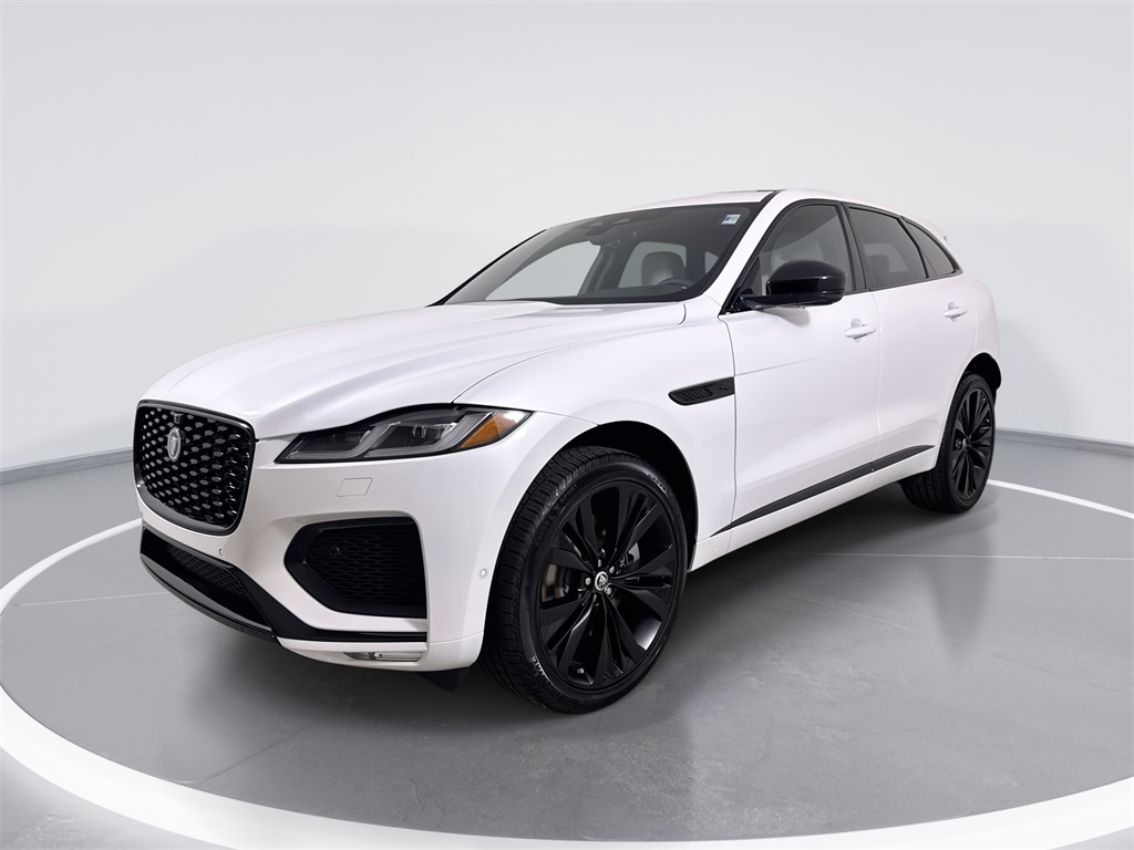 2026 Jaguar F-Pace R-Dynamic S's photo