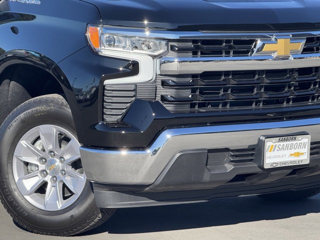 2026 Chevrolet Silverado 1500 Trail Boss LT photo 4