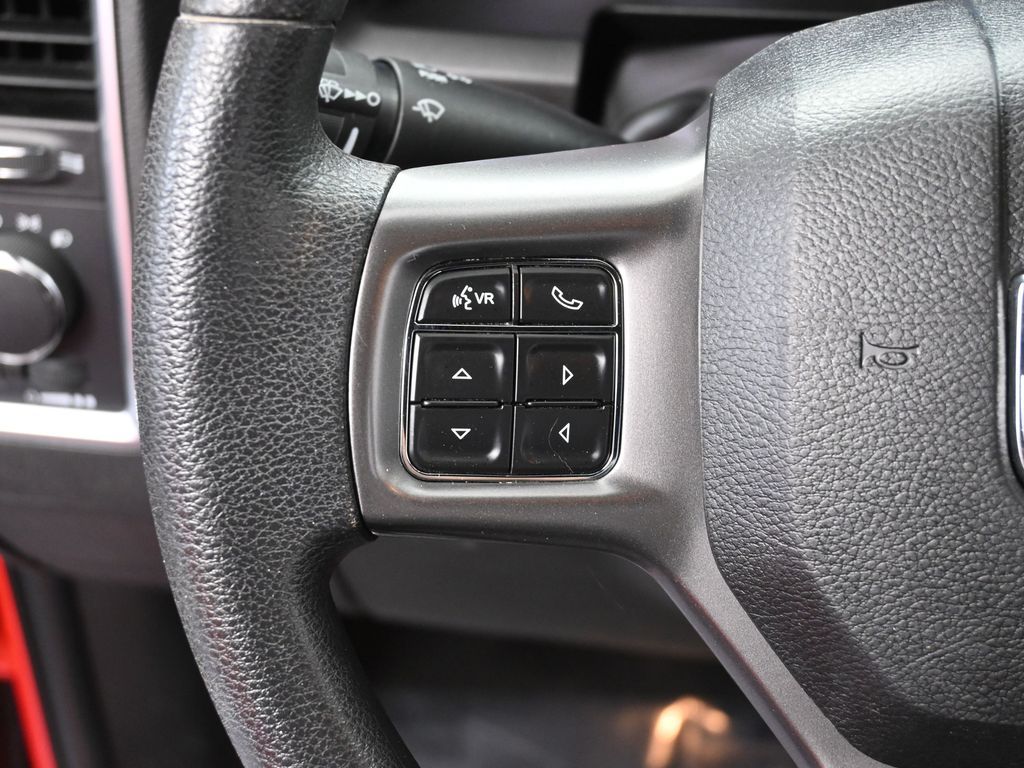 2024 Ram 1500 Classic Warlock photo 18