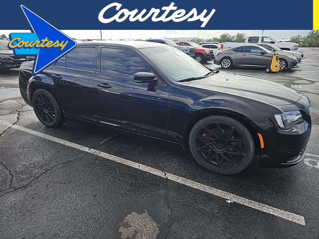 2021 Chrysler 300 S's photo