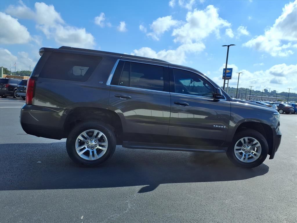 2018 Chevrolet Tahoe LT photo 32