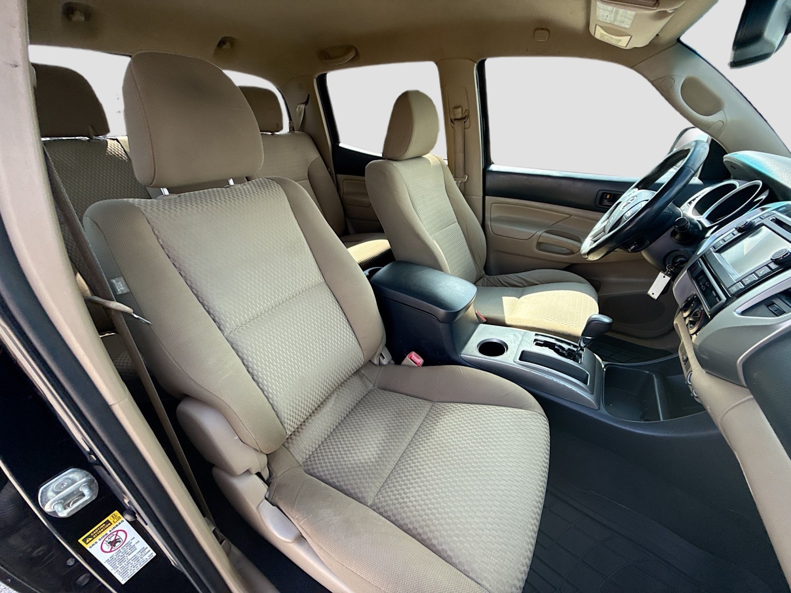 2013 Toyota Tacoma PreRunner photo 24
