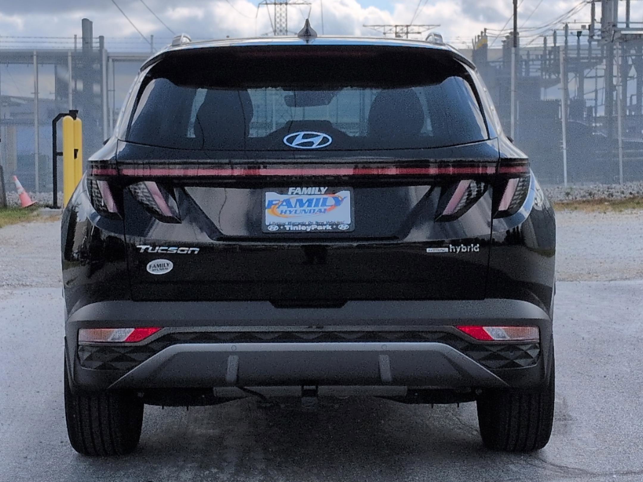 2023 Hyundai Tucson Hybrid Limited photo 3