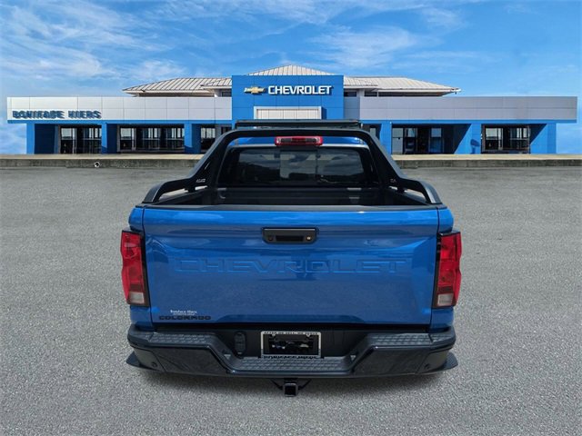 2025 Chevrolet Colorado Trail Boss photo 3