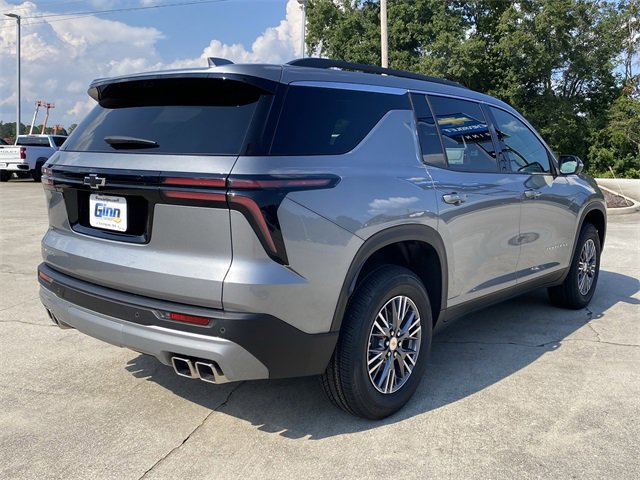 2026 Chevrolet Traverse 1LT photo 4
