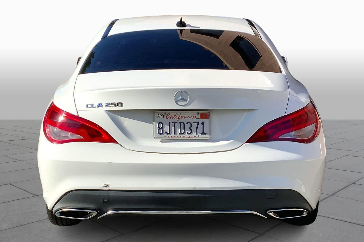 2019 Mercedes Benz CLA 250 photo 4