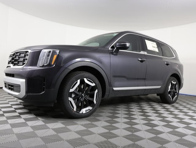 2025 Kia Telluride S's photo