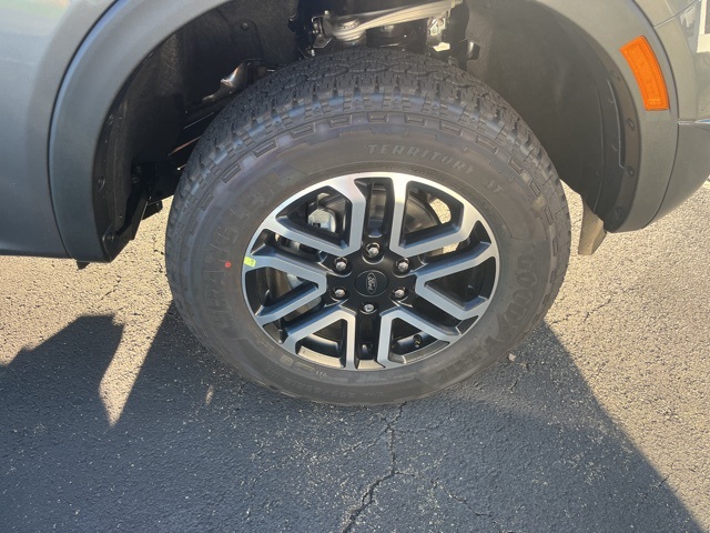 2025 Ford Ranger Lariat photo 3