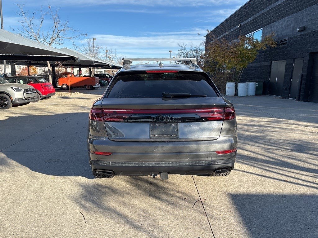 2024 Audi Q8 55 Premium Plus photo 3