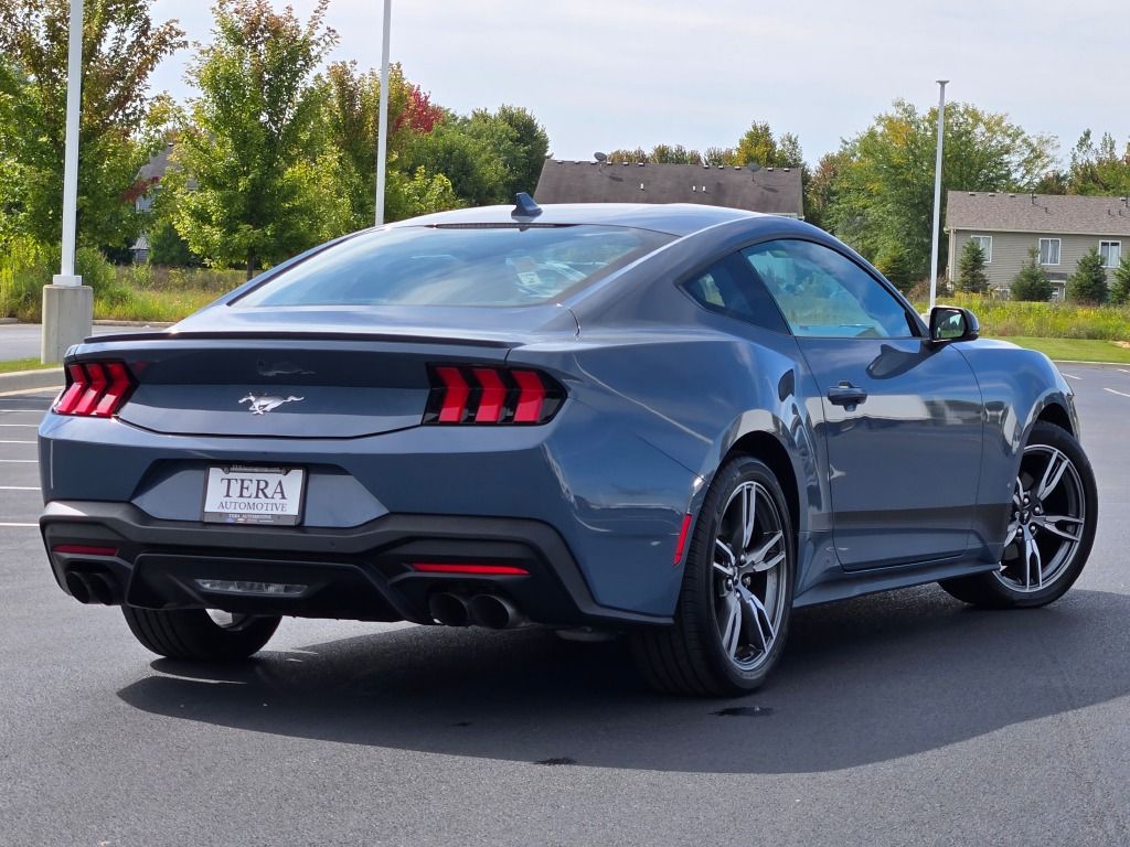 2024 Ford Mustang EcoBoost Premium photo 8