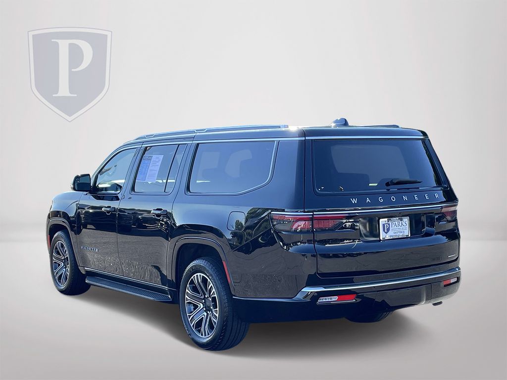 2024 Jeep Wagoneer L Series II photo 4