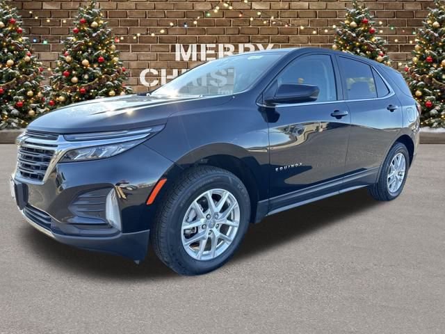 2024 Chevrolet Equinox LT's photo